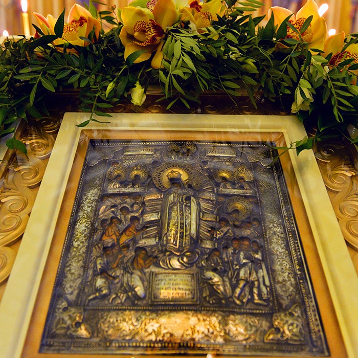 Храм иконы Божией Матери "Всех скорбящих Радость" на Шпалерной освящен архиерейским чином