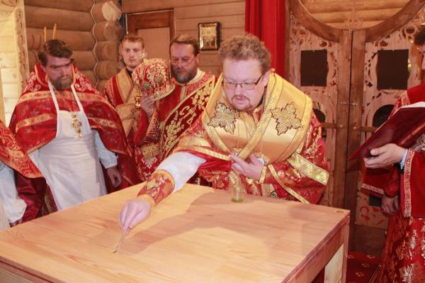 Освящение храма святителя Николая Чудотворца в пос. Воейково