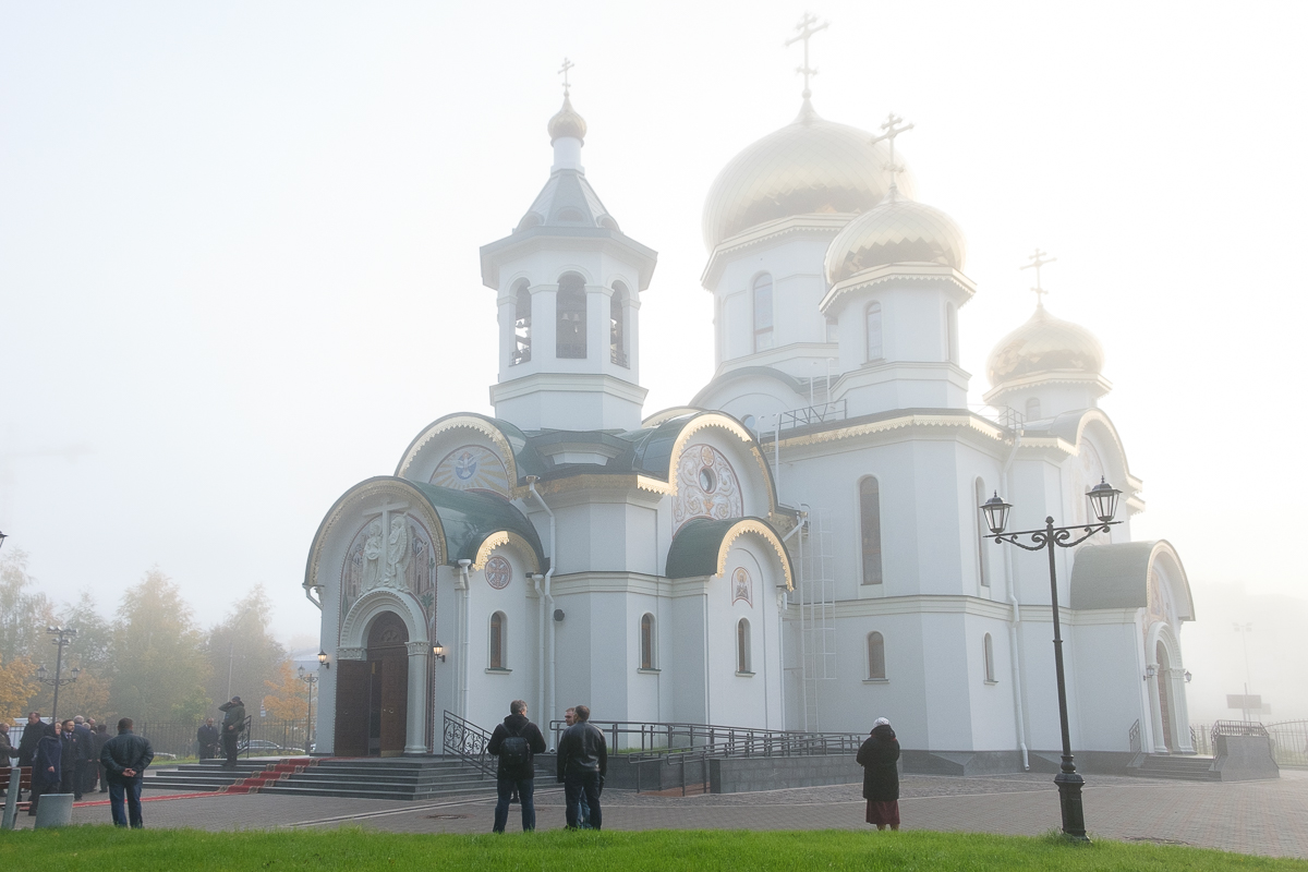 Крестовоздвиженский храм ставрополь. Крестовоздвиженский храм в Приморском районе. Крестовоздвиженский храм на Каменке. Храм Воздвижения Креста Господня Ставрополь.