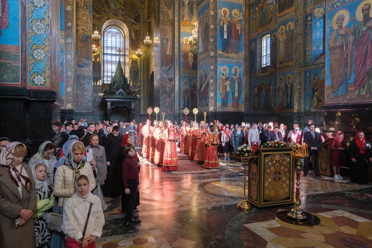 Антипасха во сколько начинается богослужение