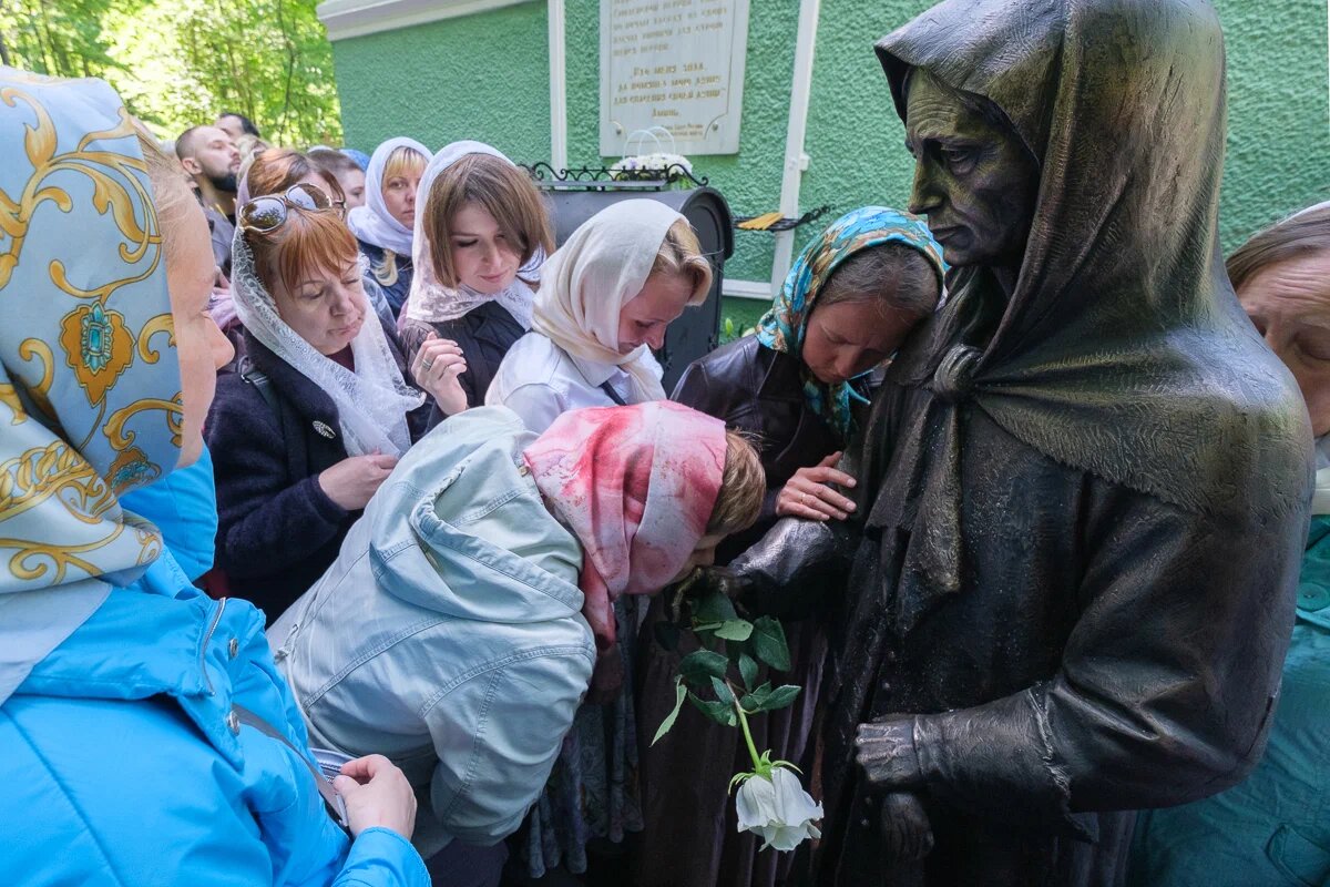 Смоленское кладбище часовня Ксении Петербургской зима