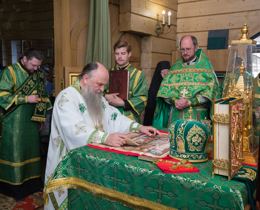 Церковь Николая Чудотворца Долгоозерная