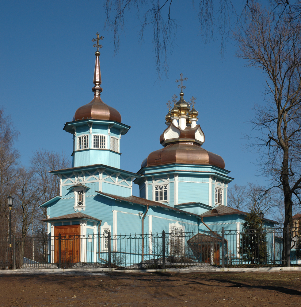 Храм солунского сайт. Храм Святого великомученика Димитрия Солунского в Коломягах. Храм Димитрий Солунский Петербург. Церковь Димитрия Солунского в Коломягах. Храм Дмитрия Солунского СПБ В Коломягах.